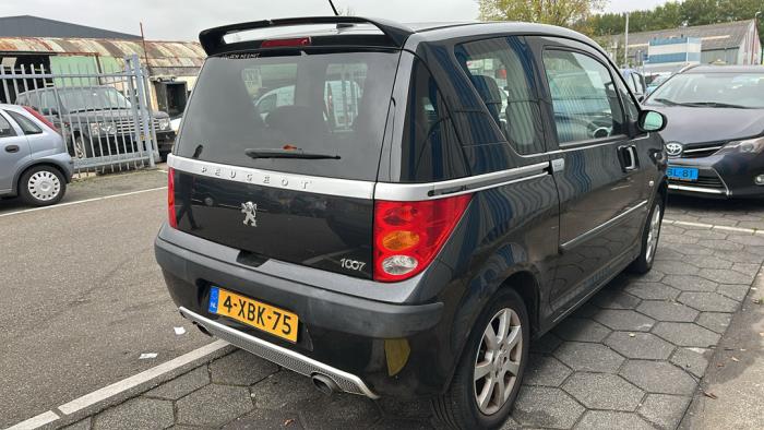 Peugeot 1007 1.6 GTI,Gentry 16V Samochód złomowany (2007, Czarny)