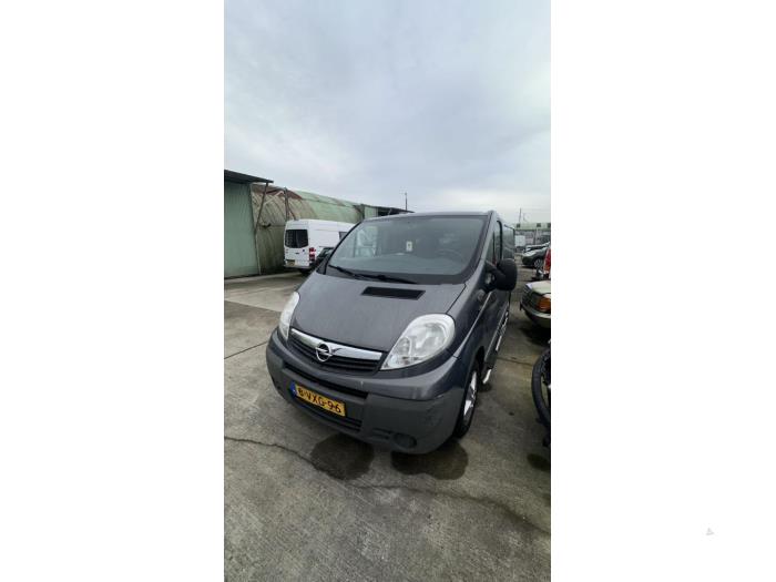 Opel Vivaro 2.0 CDTI Skrotfordon (2012)