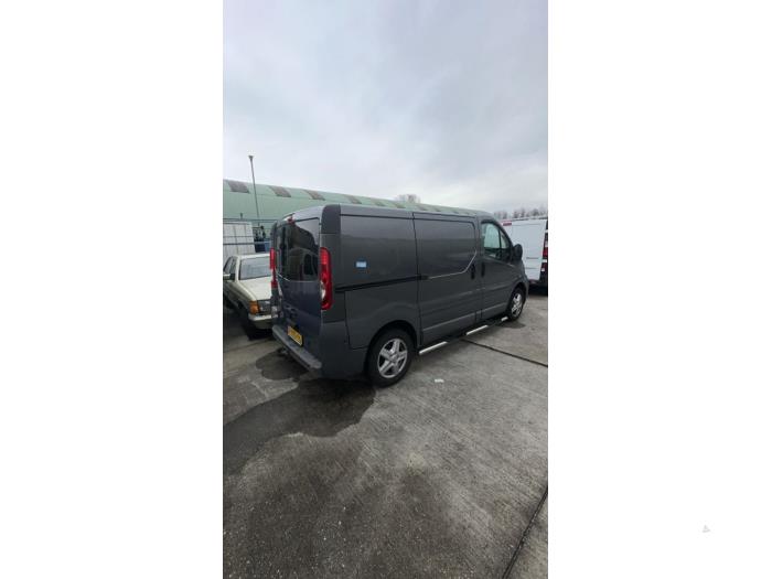 Opel Vivaro 2.0 CDTI Skrotfordon (2012)