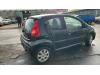 Peugeot 107 1.0 12V Skrotfordon (2009, ZWART)