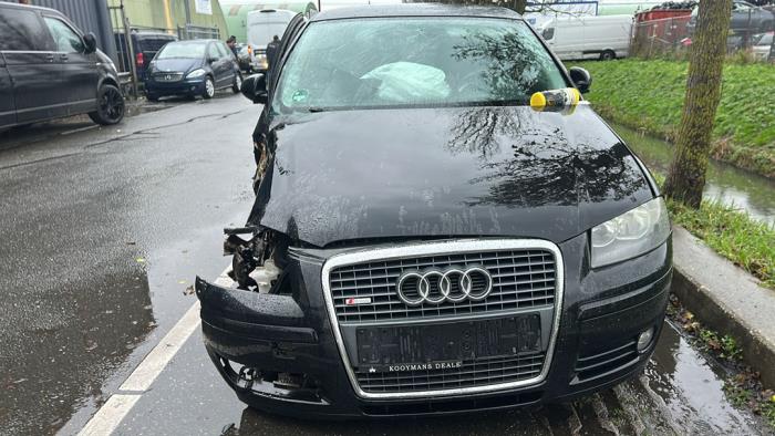 Audi A3 Sportback 1.8 TFSI 16V Samochód złomowany (2009)