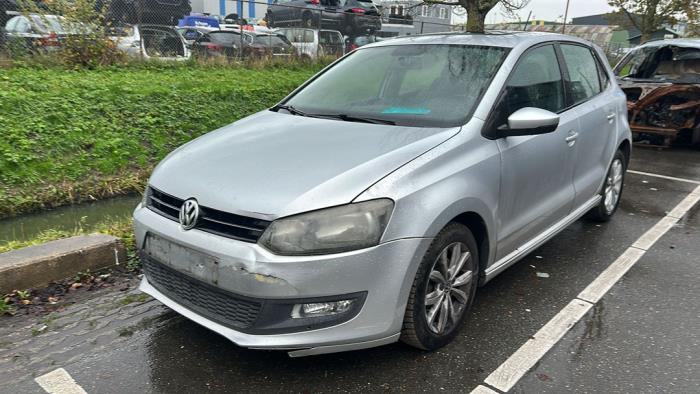 Volkswagen Polo V 1.2 TDI 12V BlueMotion Samochód złomowany (2012)
