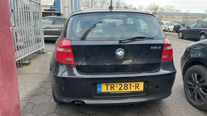 BMW 1 serie 116d 16V Sloopvoertuig (2009, Zwart)
