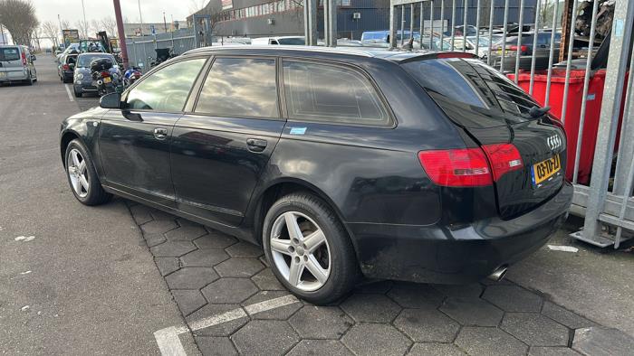 Audi A6 2.0 T FSI 16V Sloopvoertuig (2006, Zwart)