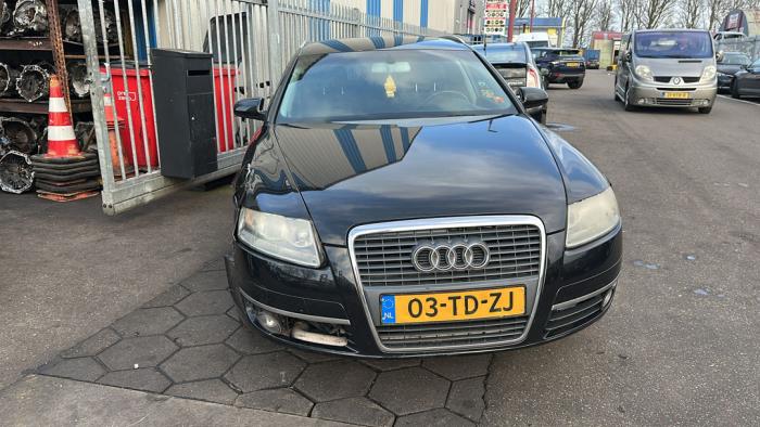 Audi A6 2.0 T FSI 16V Sloopvoertuig (2006, Zwart)