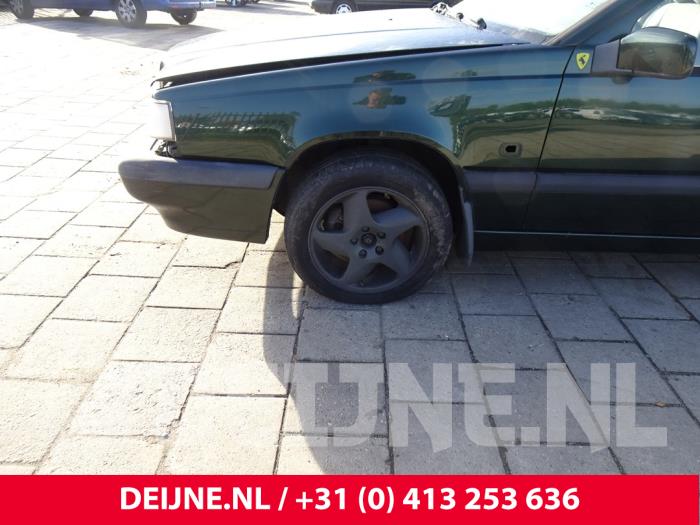 Volvo 850 Estate 2.5i 10V Samochód złomowany (1996, Zielony)