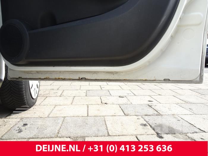 Peugeot Bipper 1.4 HDi Samochód złomowany (2008, Granit)