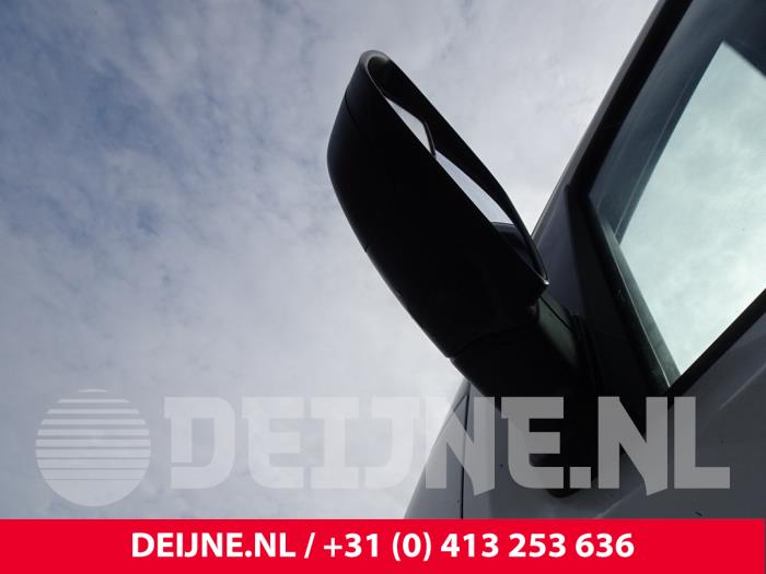 Peugeot Bipper 1.4 HDi Samochód złomowany (2008, Granit)