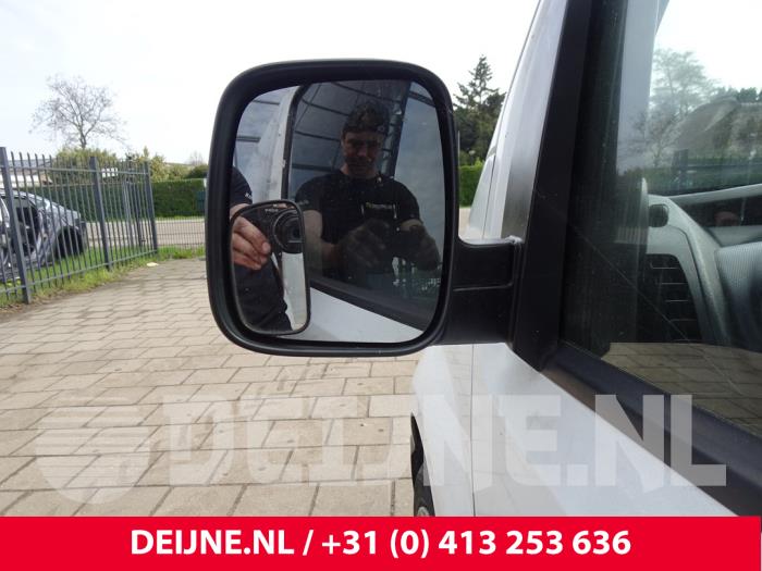 Peugeot Bipper 1.4 HDi Samochód złomowany (2008, Granit)