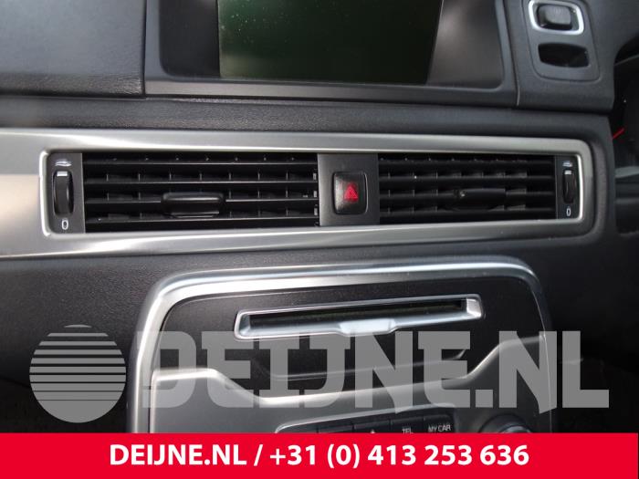 Volvo V70 2.0 D3 20V Sloopvoertuig (2013, Wit)