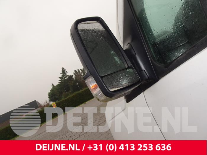 Volkswagen Crafter 2.0 TDI 16V Skrotfordon (2012, NIET VAN TOEPASSING)