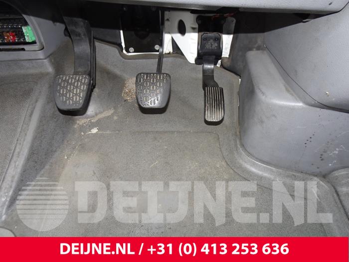 Volkswagen Crafter 2.0 TDI 16V Skrotfordon (2012, NIET VAN TOEPASSING)