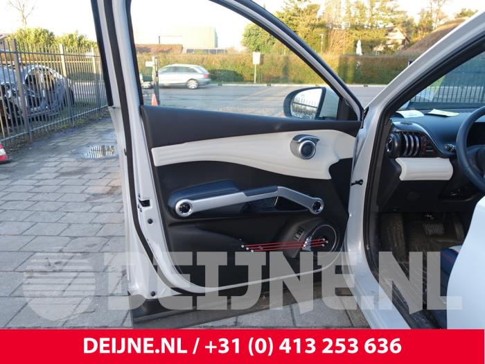 BYD Atto 3 60kWh Skrotfordon (2023, GRIJS)
