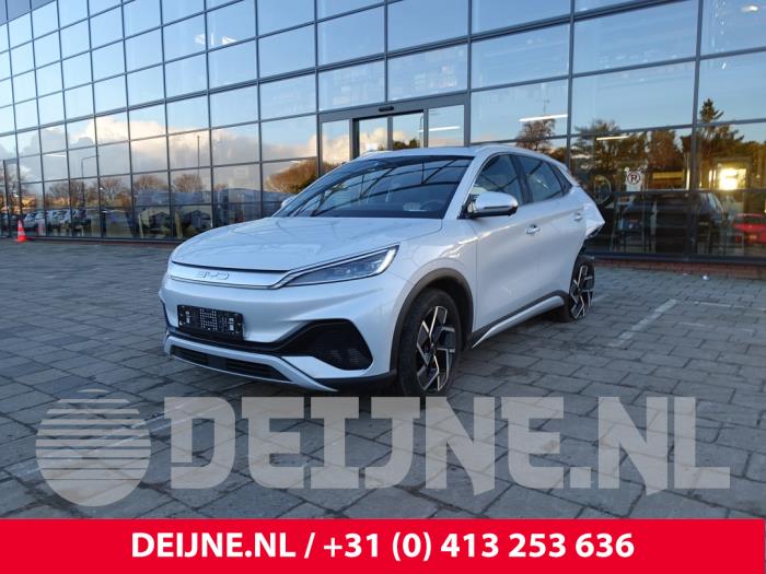 BYD Atto 3 60kWh Skrotfordon (2023, GRIJS)