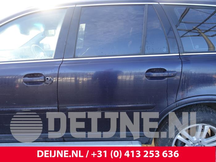 Volvo XC90 I 2.4 D5 20V Sloopvoertuig (2006, Donker, Blauw)