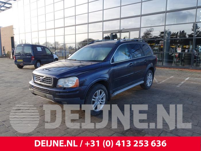 Volvo XC90 I 2.4 D5 20V Sloopvoertuig (2006, Donker, Blauw)