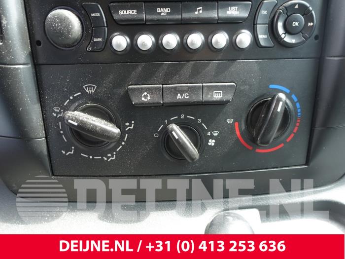 Peugeot Expert 2.0 HDi 140 16V Sloopvoertuig (2011, Wit)