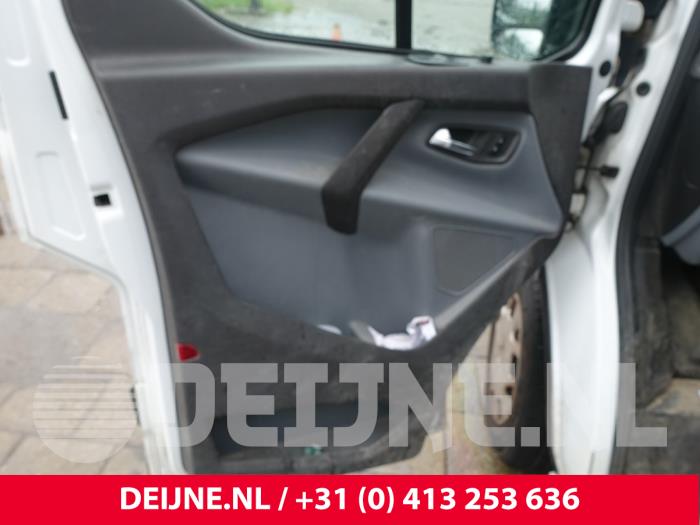 Ford Transit Custom 2.2 TDCi 16V Skrotfordon (2015, WIT)
