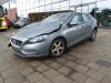 Volvo V40 2.0 T2 16V Samochód złomowany (2016, Szary)