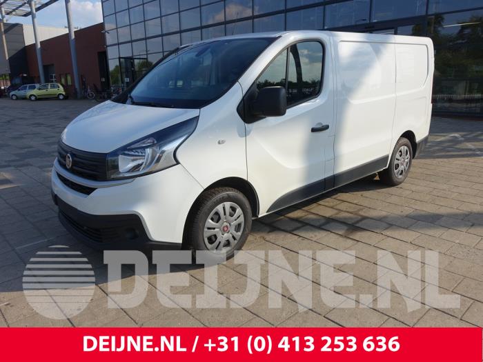 Fiat Talento 1.6 MultiJet Biturbo 120 Samochód złomowany (2019, Bialy)