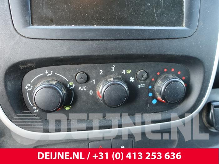 Fiat Talento 1.6 MultiJet Biturbo 120 Samochód złomowany (2019, Bialy)