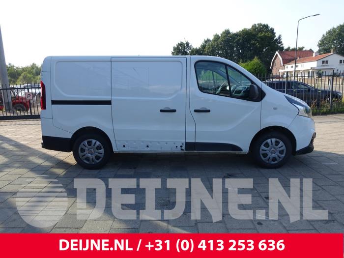 Fiat Talento 1.6 MultiJet Biturbo 120 Samochód złomowany (2019, Bialy)