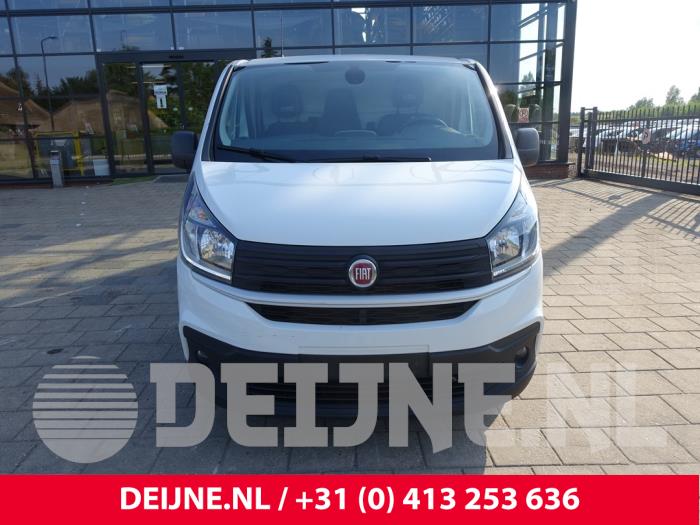 Fiat Talento 1.6 MultiJet Biturbo 120 Samochód złomowany (2019, Bialy)