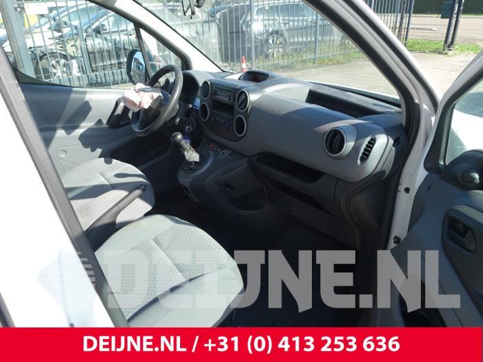 Citroen Berlingo 1.6 Hdi 16V 90 Samochód złomowany (2010, Bialy)