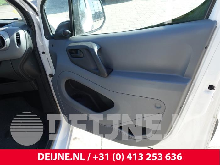 Citroen Berlingo 1.6 Hdi 16V 90 Samochód złomowany (2010, Bialy)