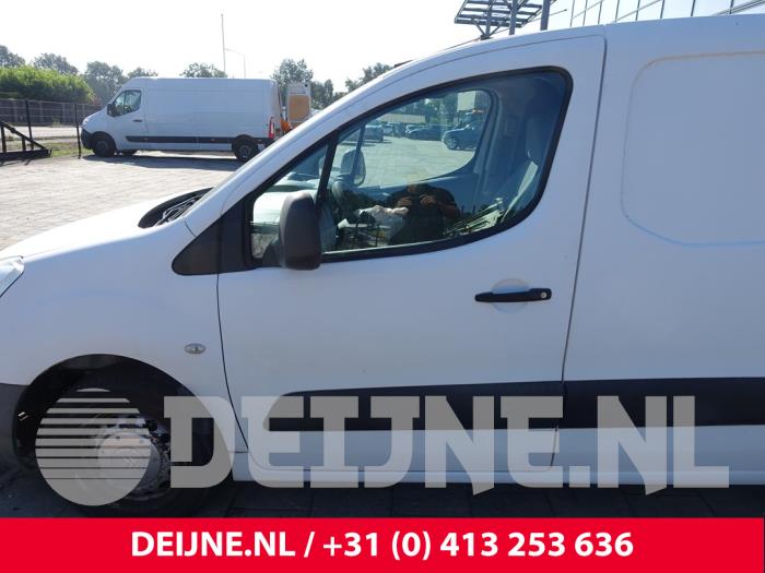 Citroen Berlingo 1.6 Hdi 16V 90 Samochód złomowany (2010, Bialy)