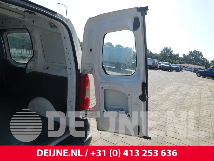Citroen Berlingo 1.6 Hdi 16V 90 Samochód złomowany (2010, Bialy)