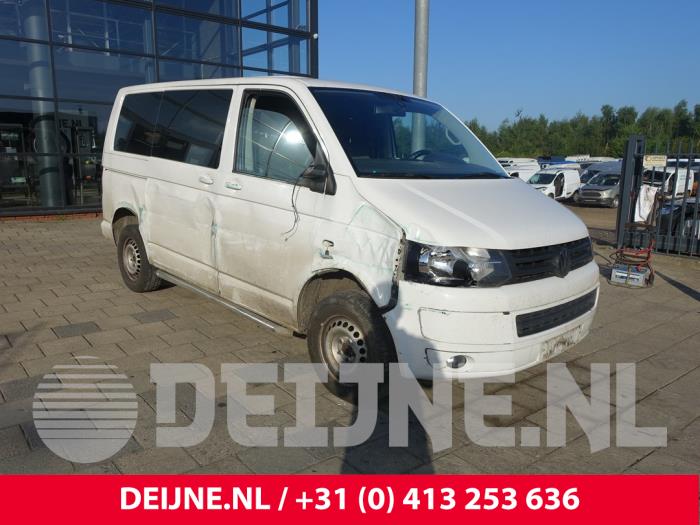 Volkswagen Transporter T5 2.0 TDI DRF Samochód złomowany (2013, Bialy)