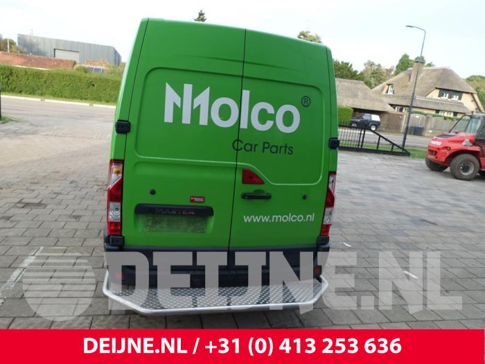 Renault Master III 2.3 dCi 125 16V FWD Skrotfordon (2019, GROEN)