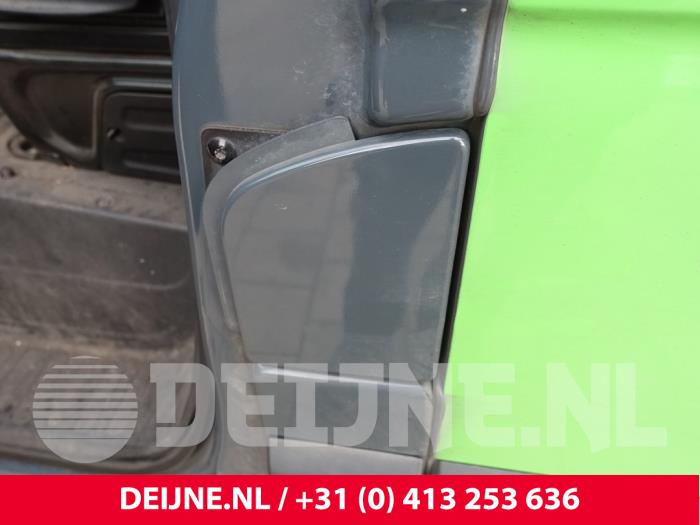 Renault Master III 2.3 dCi 125 16V FWD Skrotfordon (2019, GROEN)