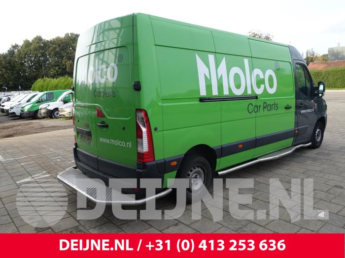 Renault Master III 2.3 dCi 125 16V FWD Skrotfordon (2019, GROEN)