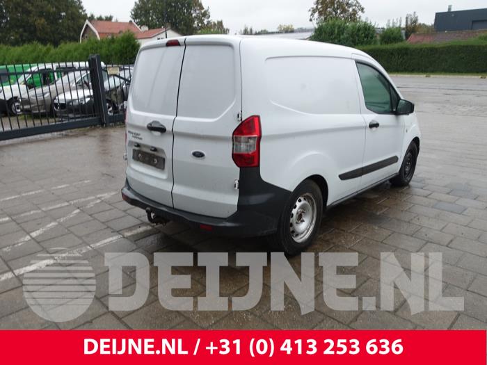 Ford Transit Courier 1.5 TDCi 75 Skrotfordon (2016, WIT)