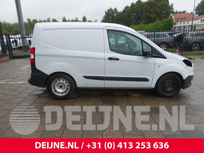 Ford Transit Courier 1.5 TDCi 75 Skrotfordon (2016, WIT)
