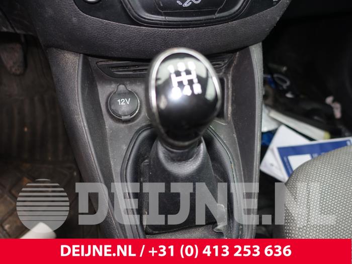 Ford Transit Courier 1.5 TDCi 75 Skrotfordon (2016, WIT)