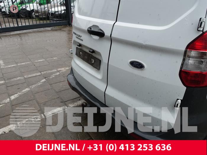 Ford Transit Courier 1.5 TDCi 75 Skrotfordon (2016, WIT)