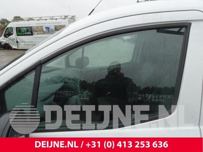 Ford Transit Courier 1.5 TDCi 75 Skrotfordon (2016, WIT)