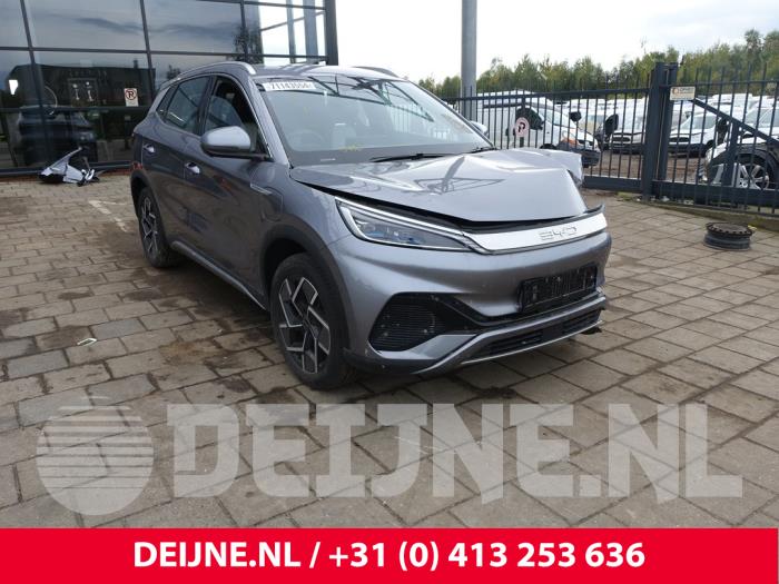 BYD Atto 3 60kWh Skrotfordon (2023, DONKER GRIJS)
