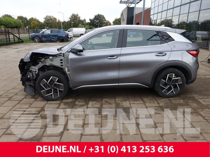 BYD Atto 3 60kWh Skrotfordon (2023, DONKER GRIJS)