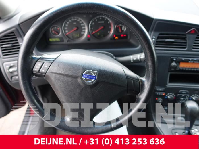 Volvo S60 I 2.4 20V 140 Skrotfordon (2003, ROOD)