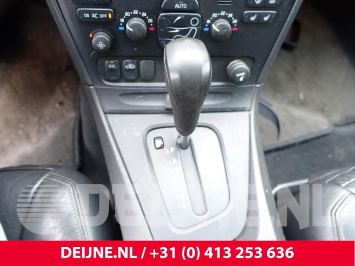 Volvo S60 I 2.4 20V 140 Skrotfordon (2003, ROOD)