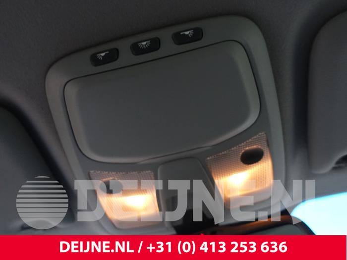 Volvo S60 I 2.4 20V 140 Skrotfordon (2003, ROOD)