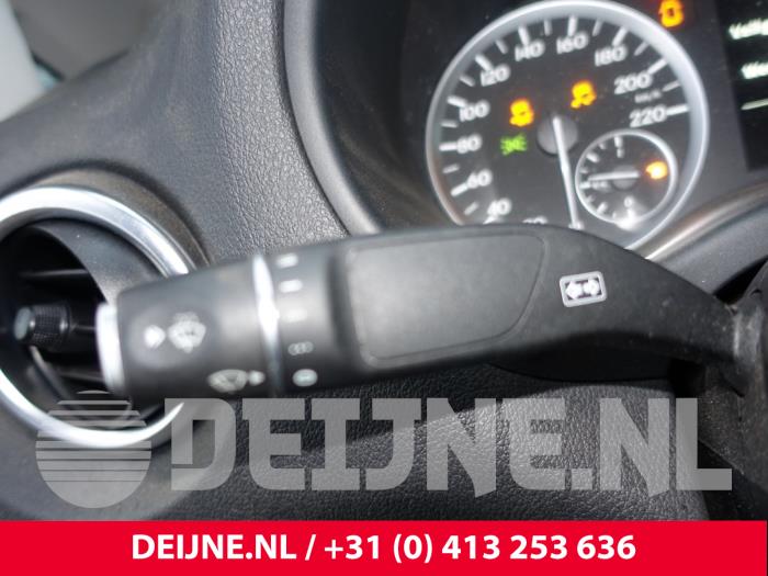 Mercedes Vito 2.2 114 CDI 16V Skrotfordon (2019, ZWART)