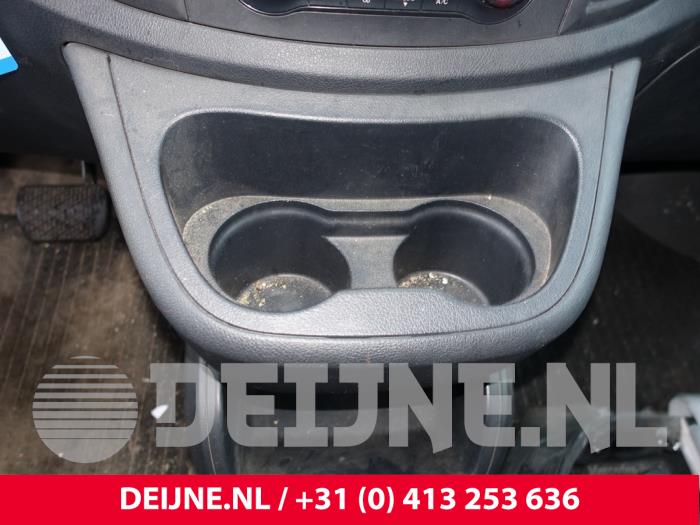 Mercedes Vito 2.2 114 CDI 16V Skrotfordon (2019, ZWART)
