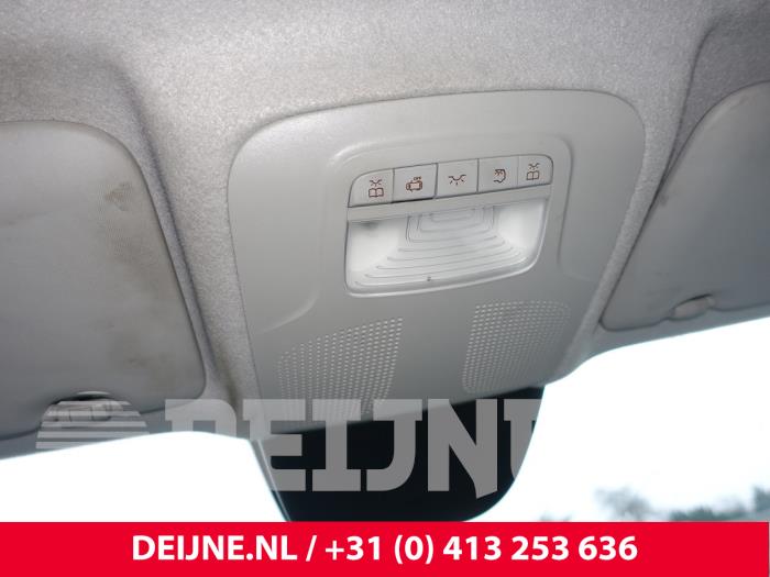 Mercedes Vito 2.2 114 CDI 16V Skrotfordon (2019, ZWART)