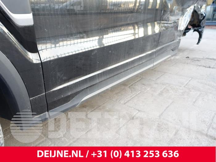 Lynk & Co 01 1.5 PHEV Skrotfordon (2023, ZWART)