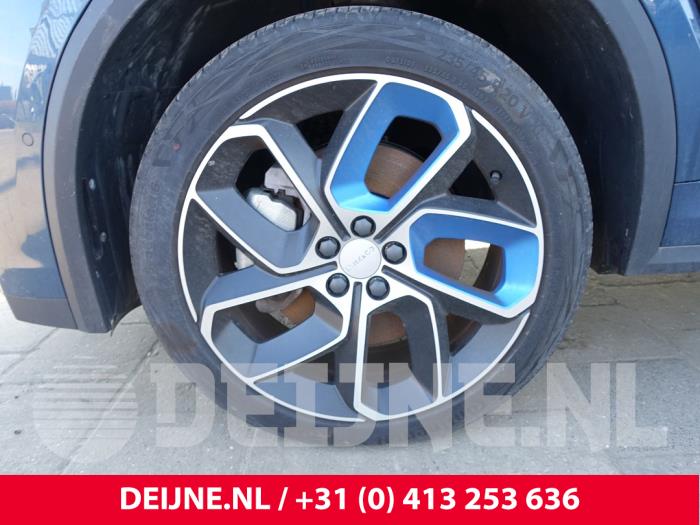 Lynk & Co 01 1.5 PHEV Sloopvoertuig (2023, Blauw)